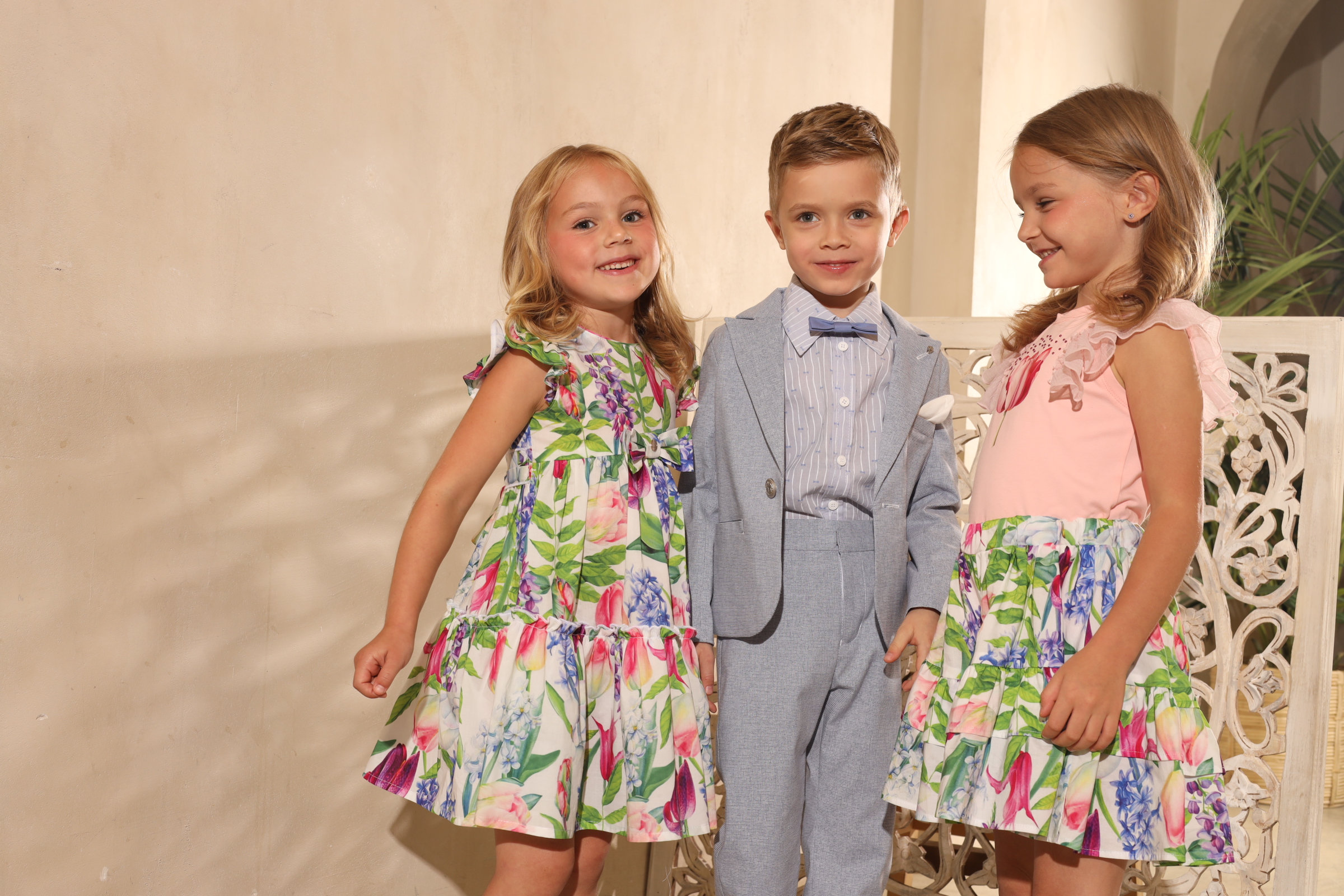 Дети в праздничных образах