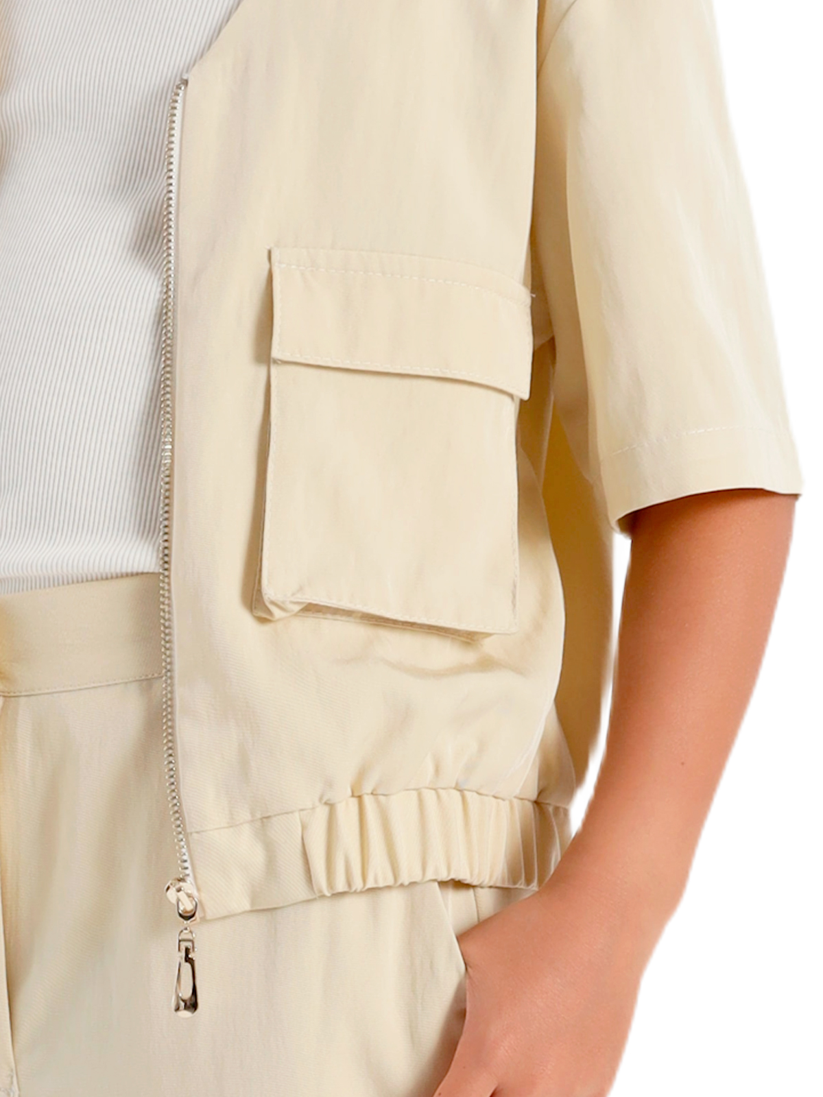 Жакет для девочки О57290 (молочный)