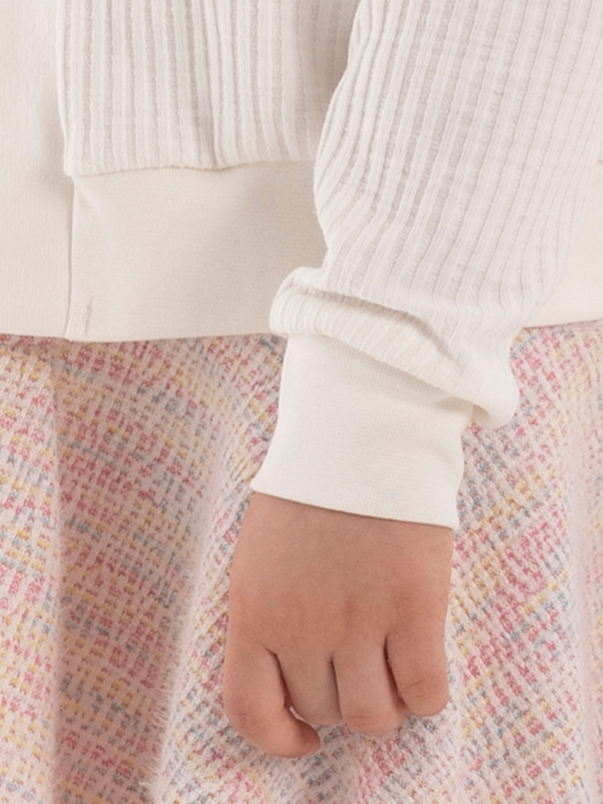 Джемпер для девочки О67105 (молочный)