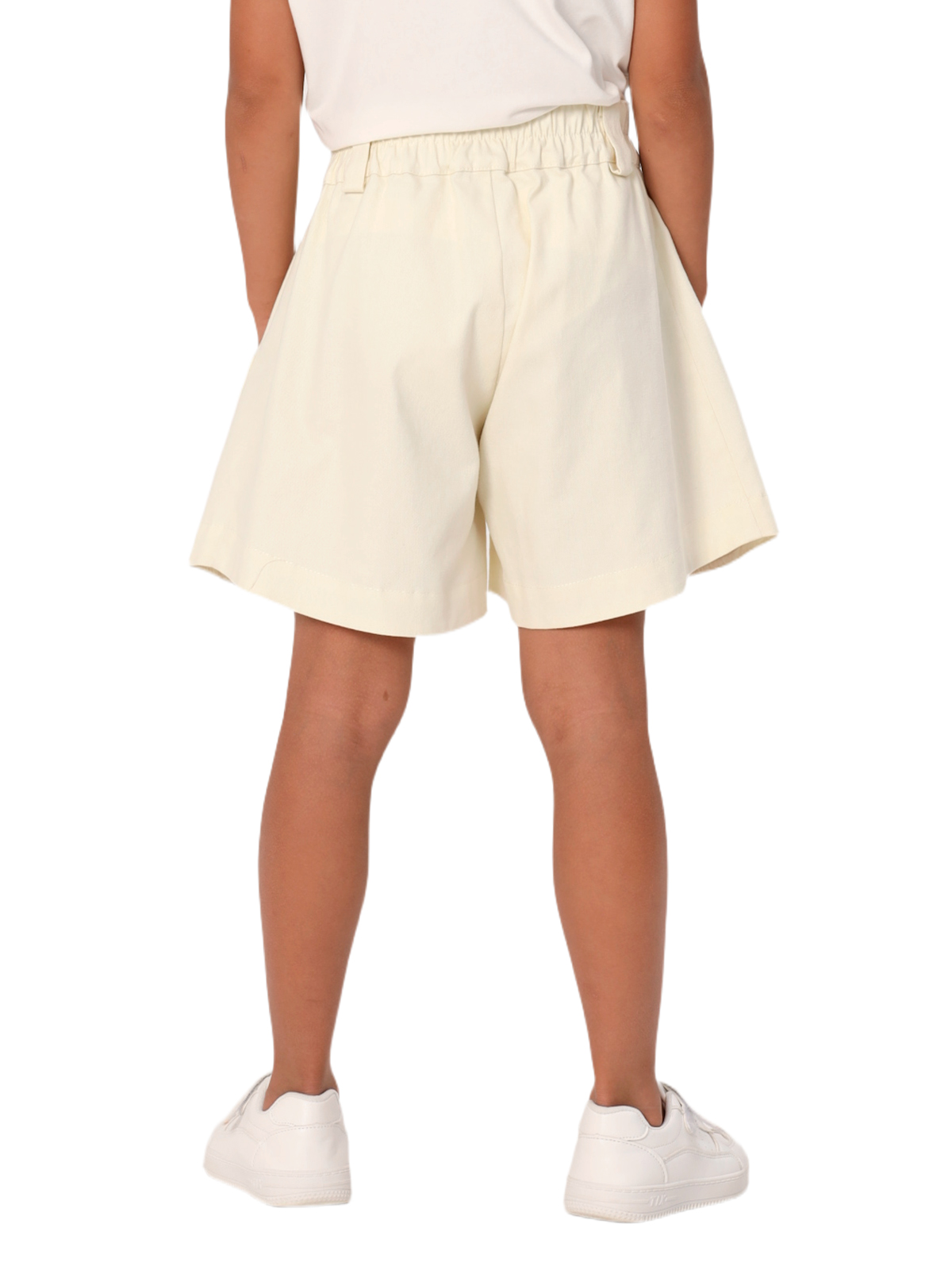 Шорты для девочки О57289 (молочный)